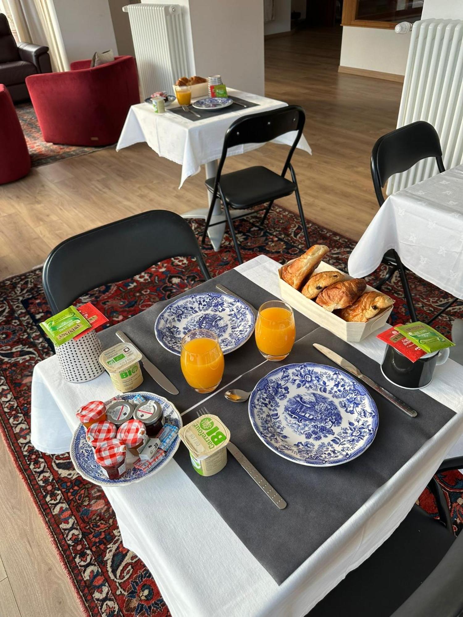 Fantastic Petit Beauval Hotell Saint-Sulpice-et-Cameyrac Eksteriør bilde